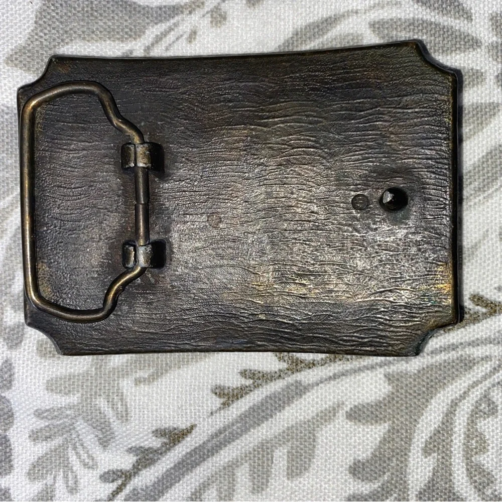 Vtg brass buckle western pioneer wagon‎ trail cowboy horse approx 3.5